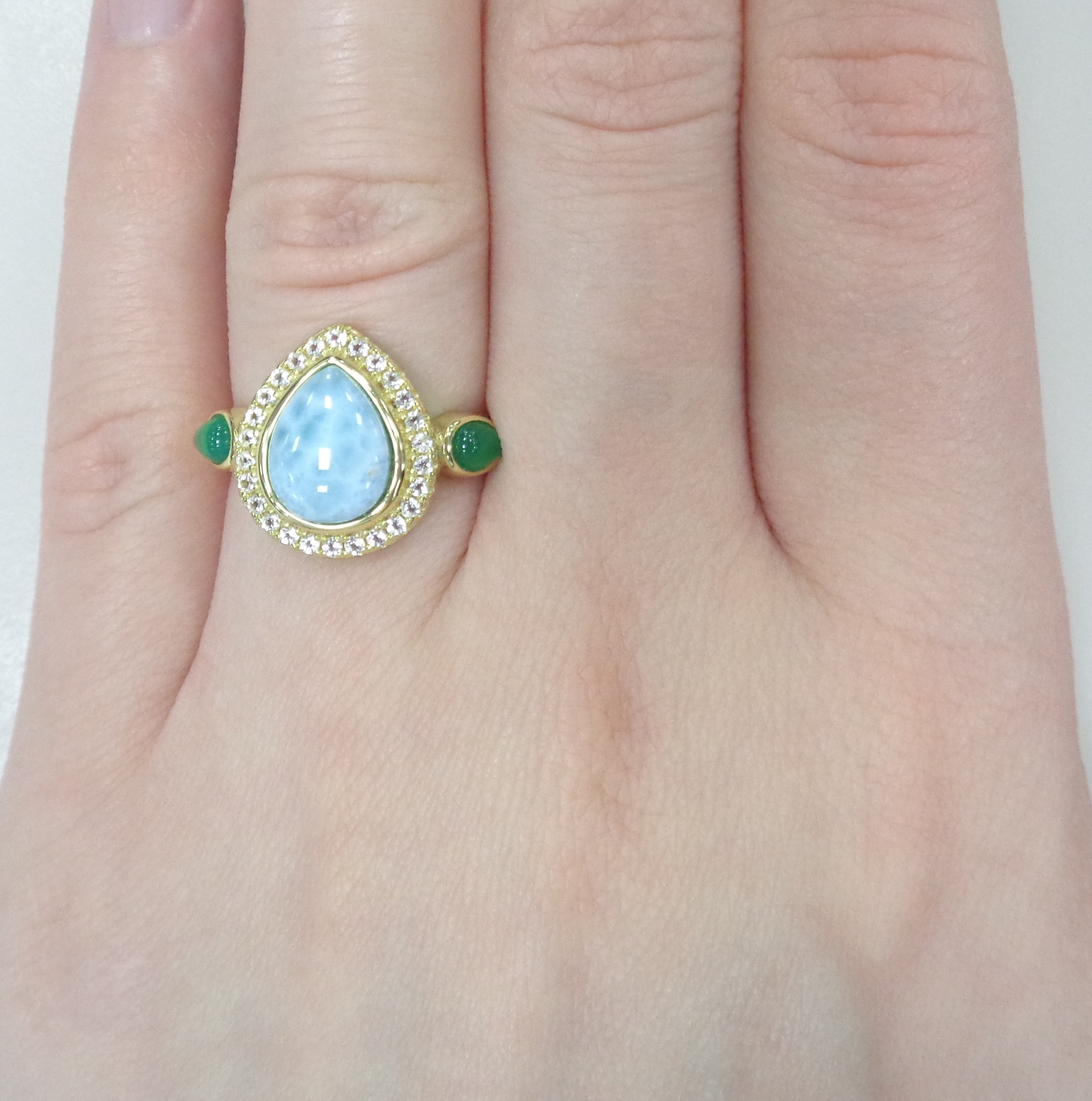 Серебряное кольцо с ларимаром и агатами